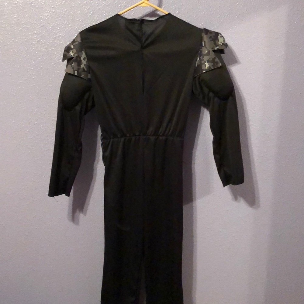 Spirit Halloween Ninja Costume - Picture 4 of 4